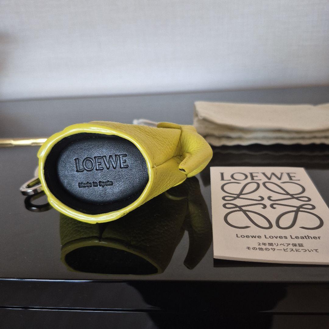 LOEWE　イエロー エレファント キーホルダー