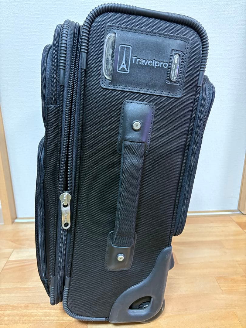 Travelpro FlightCrew4 21インチRollaboard®