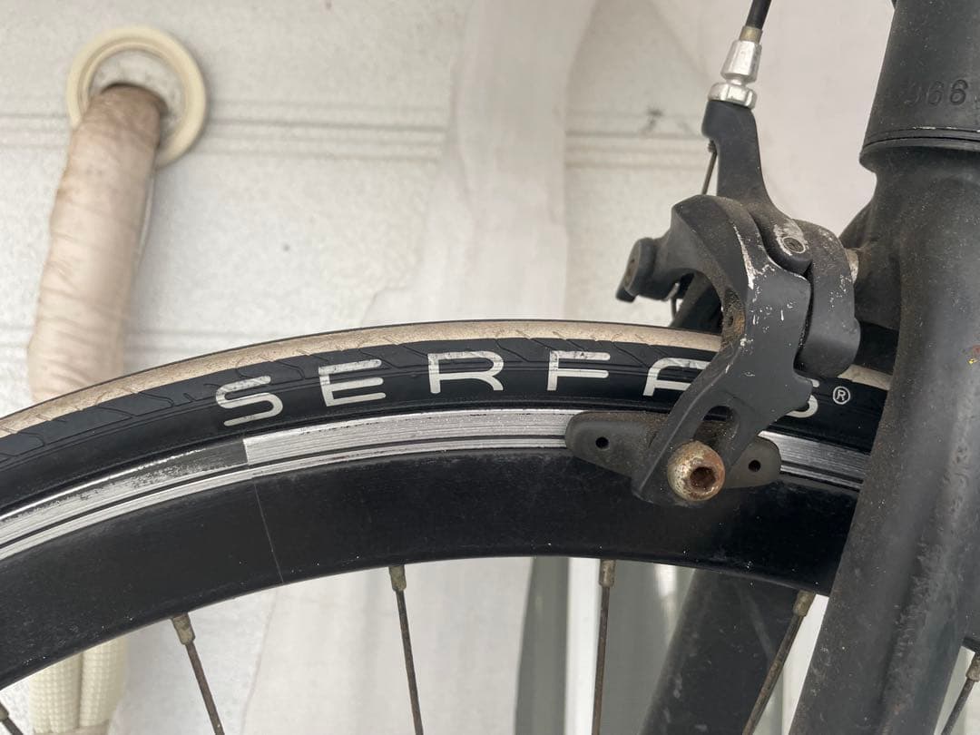 クロスバイク　レユニオン　イレスト　ブラック