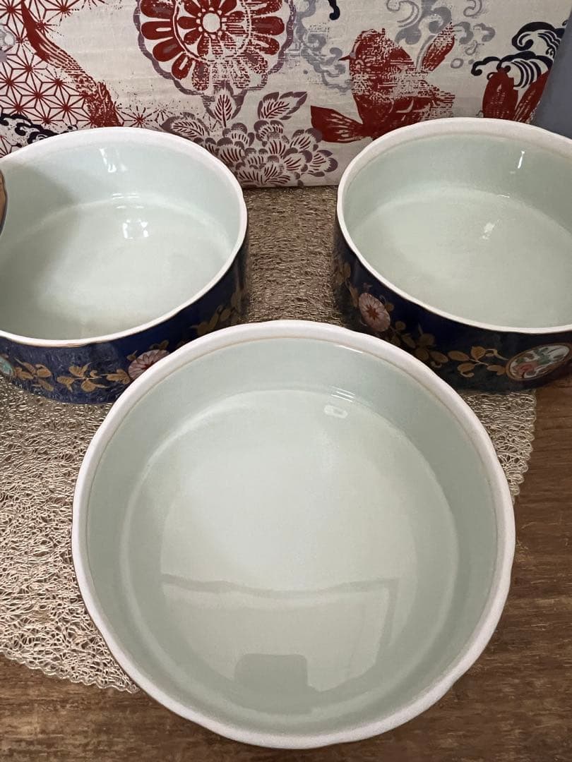 有田焼　清右衛門　三段重　古伊万里文様　金彩