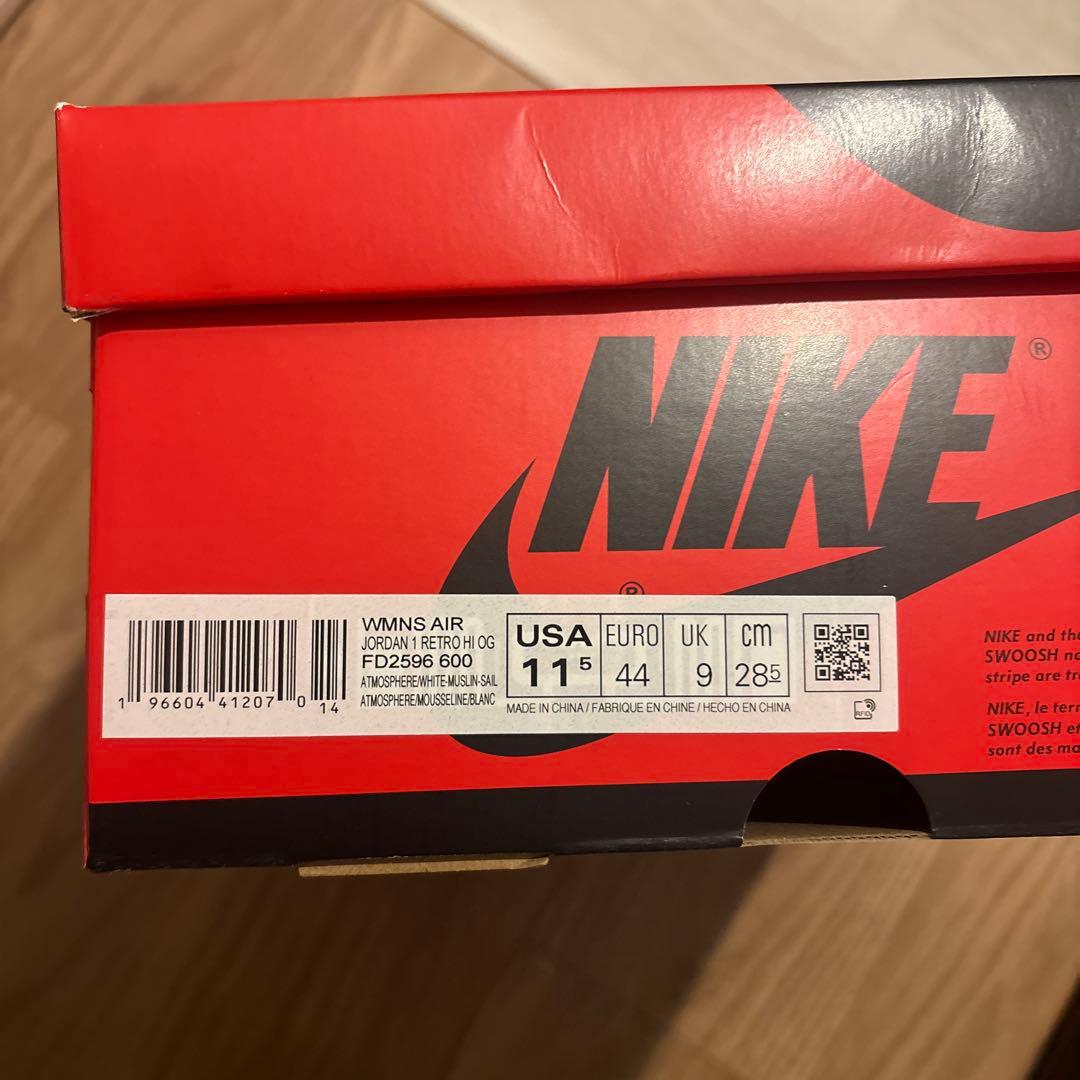 靴 Nike Air Jordan Retro 1 WMNS 11