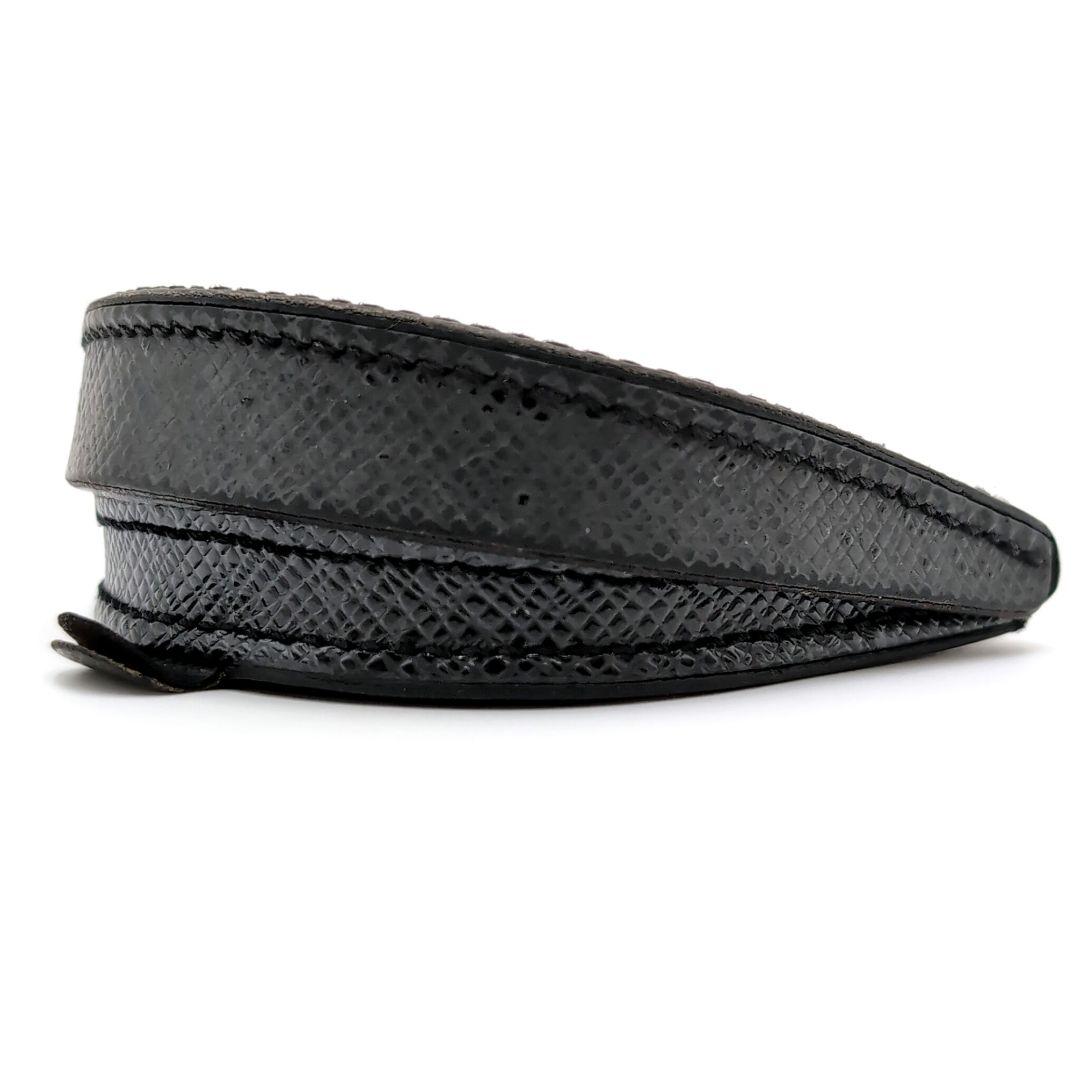 ルイヴィトン　タイガ　キュベット　小銭入れ　ケース　ブラック　レザー　黒