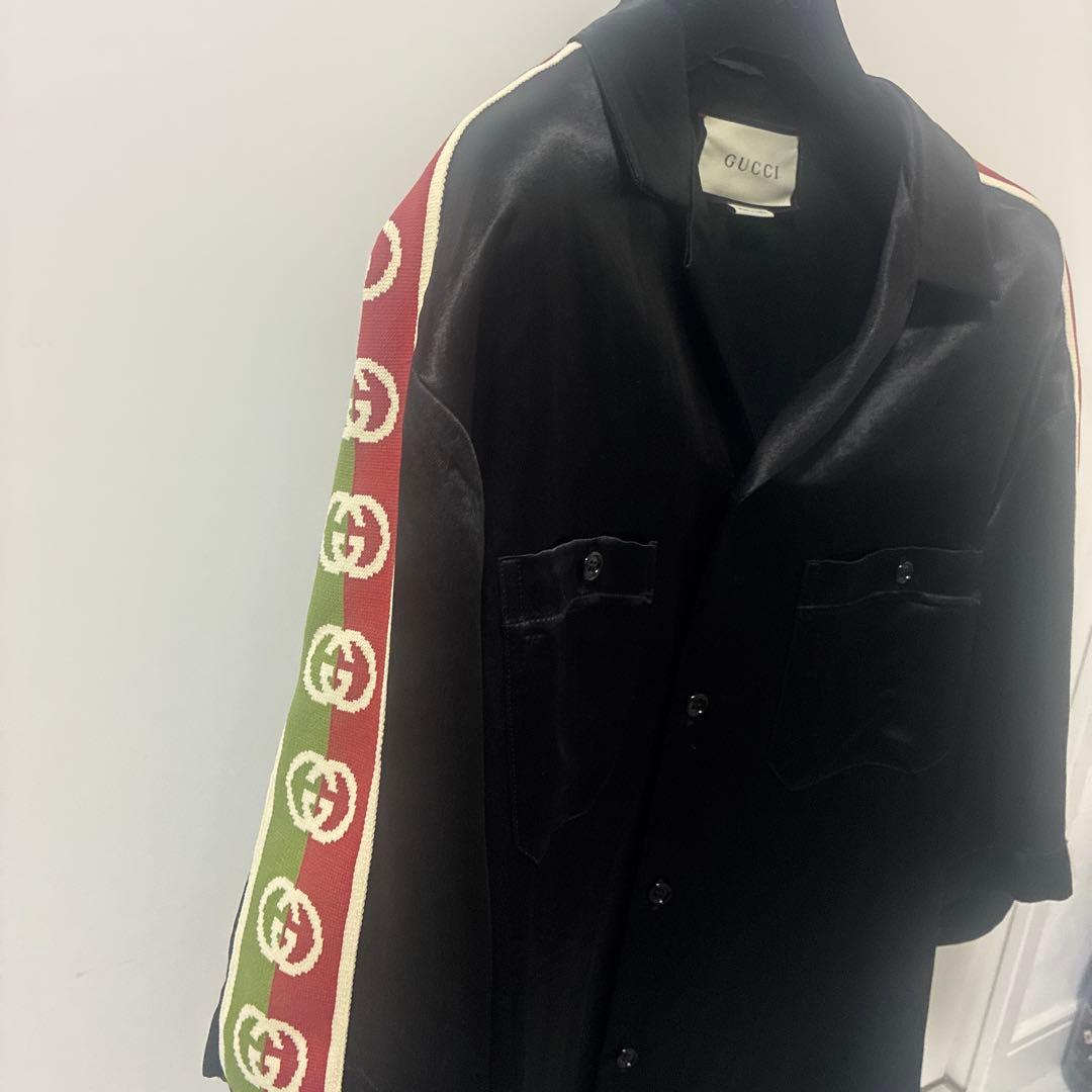 GUCCI ブラックサテンシャツ