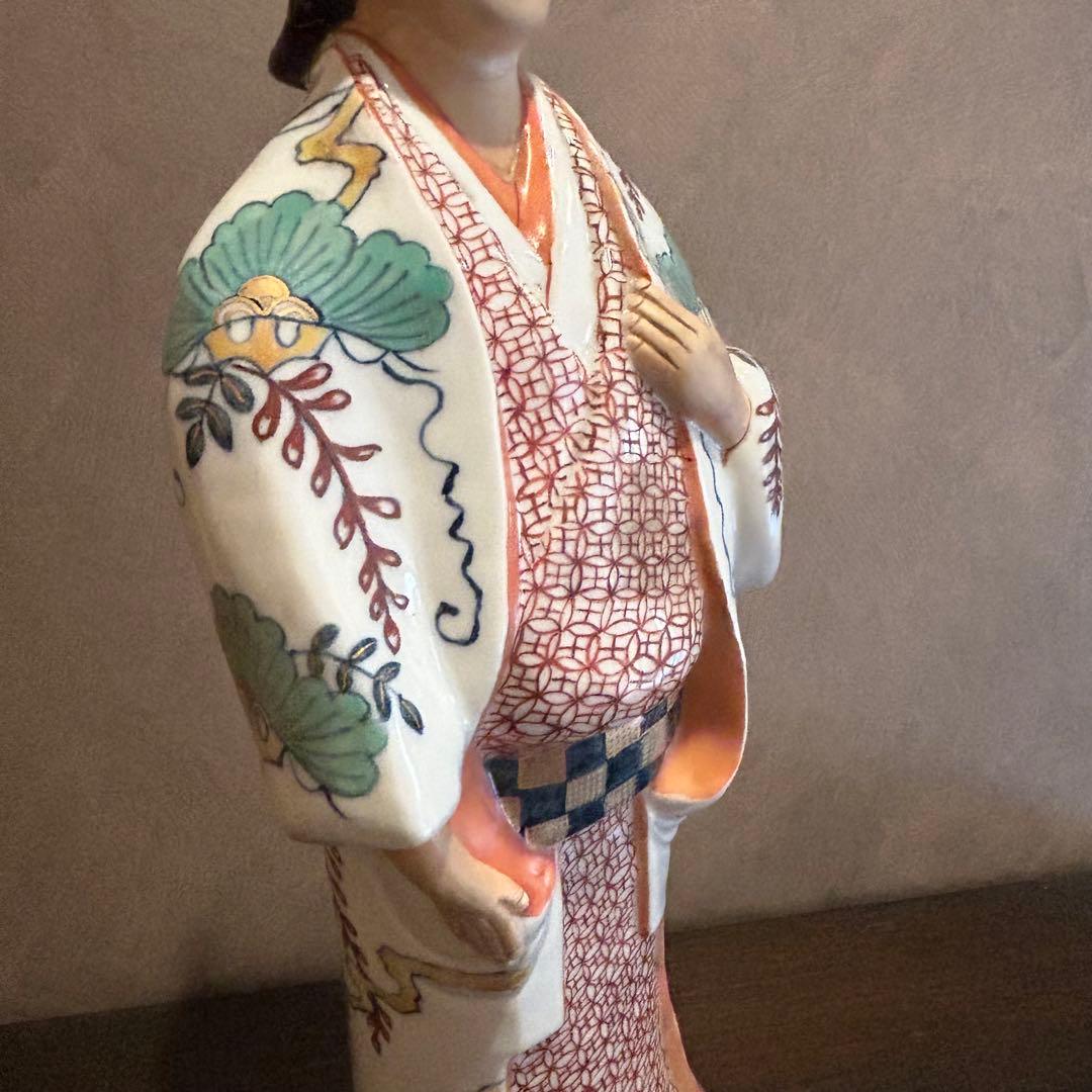 伊万里焼？　有田焼？　人形