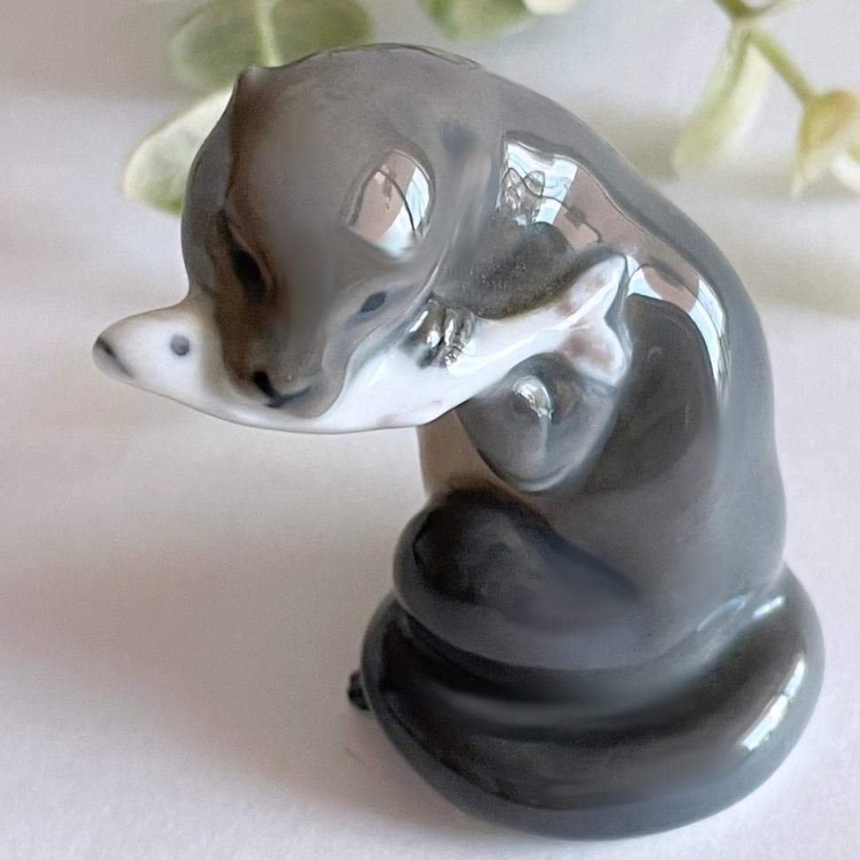 ロイヤルコペンハーゲン 川獺 魚 カワウソ フィギュリン デンマーク製