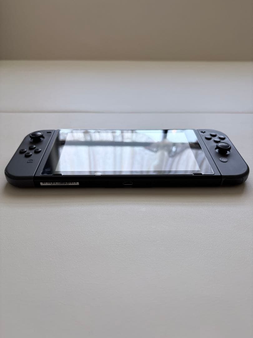 Nintendo Switch 本体 充実の付属品付き