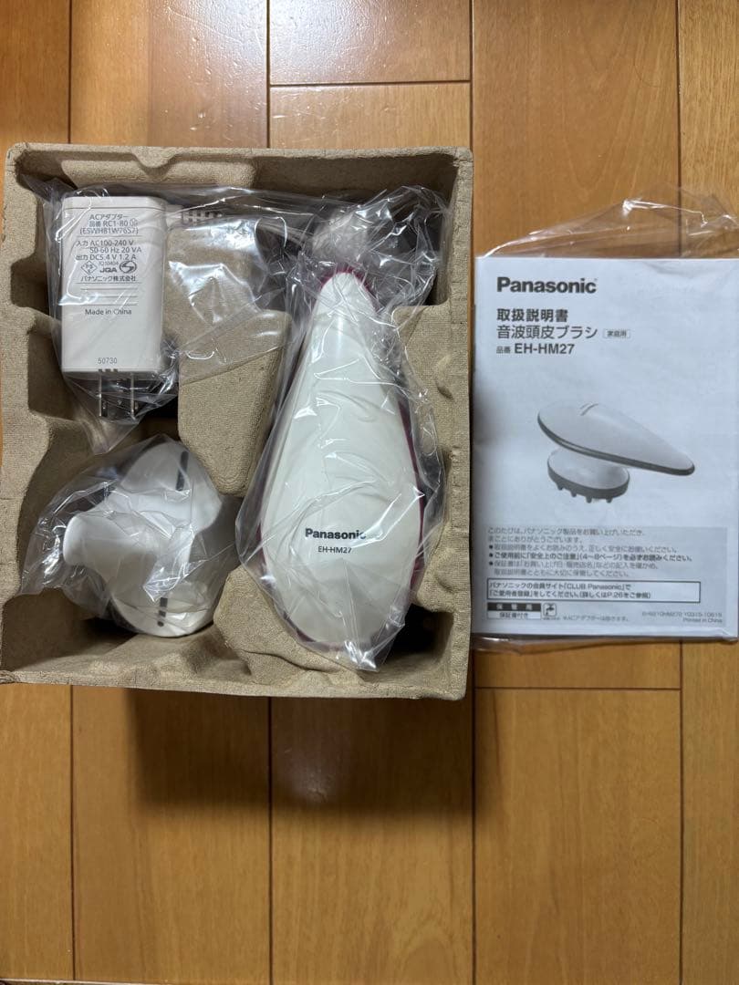 【新品】パナソニック　音波頭皮ブラシEH-HM27-VP