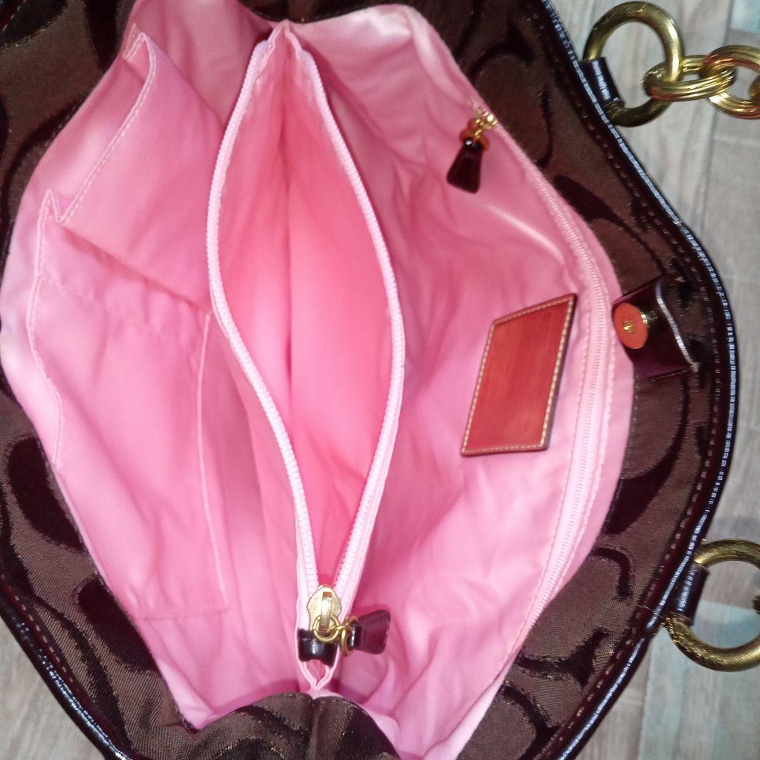 COACH　トートバッグ　シグネチャー　コーチ　ハンドバッグ　チャーム　ブラウン