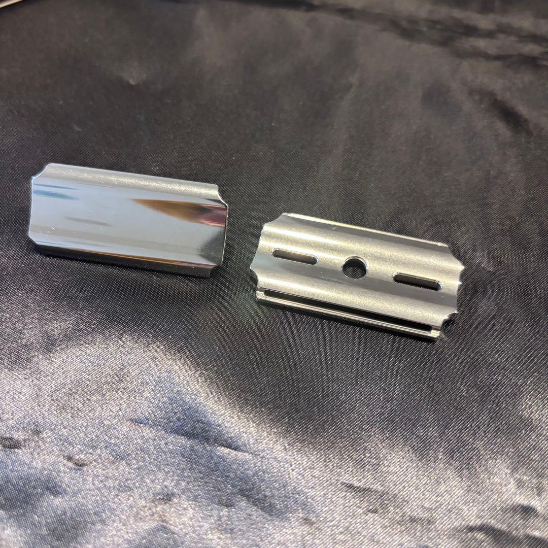 [美品•限定品]RazoRock Recurve RC100 両刃カミソリ