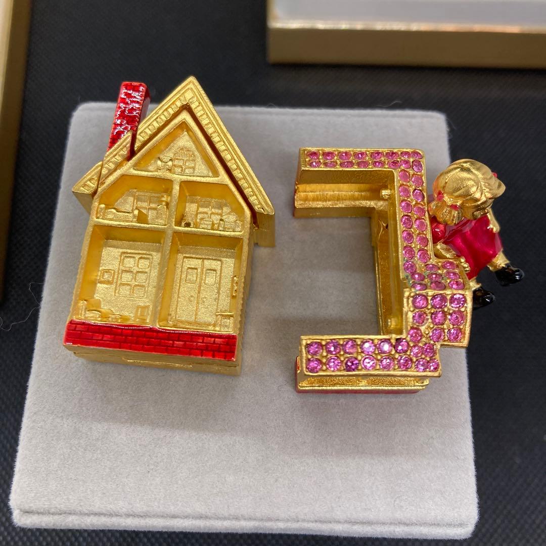 激レアアイテム エスティローダー ゴールドチェスト＆ドールハウス セット