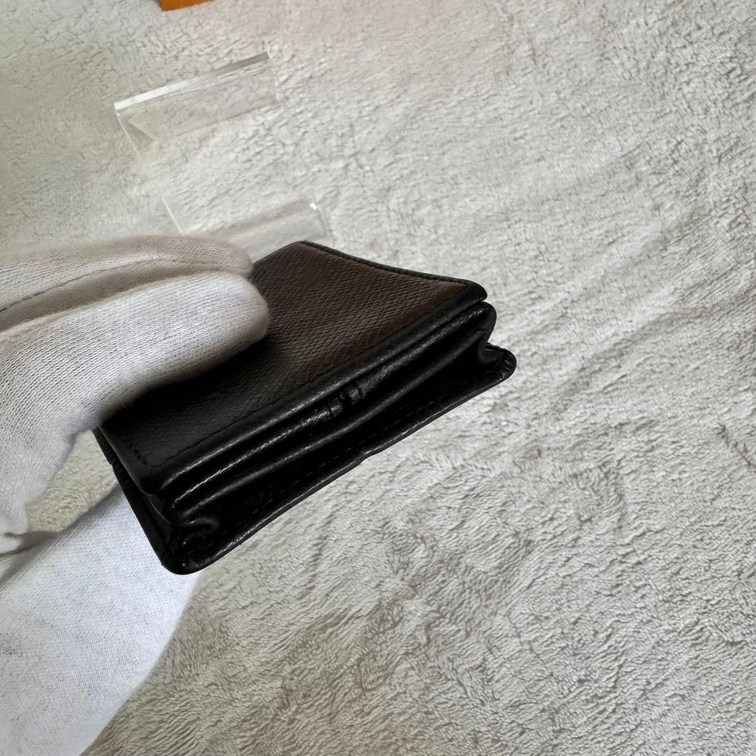 ゆう様　ルイ・ヴィトン タイガ　ポルトモネ・ボワット