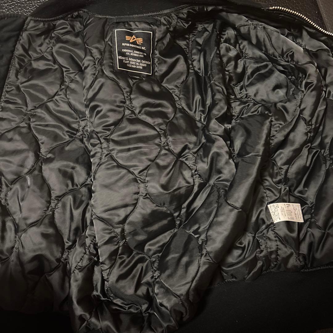 ALPHA INDUSTRIESブラック ベトジャン スカジャン 虎 背面 刺繍