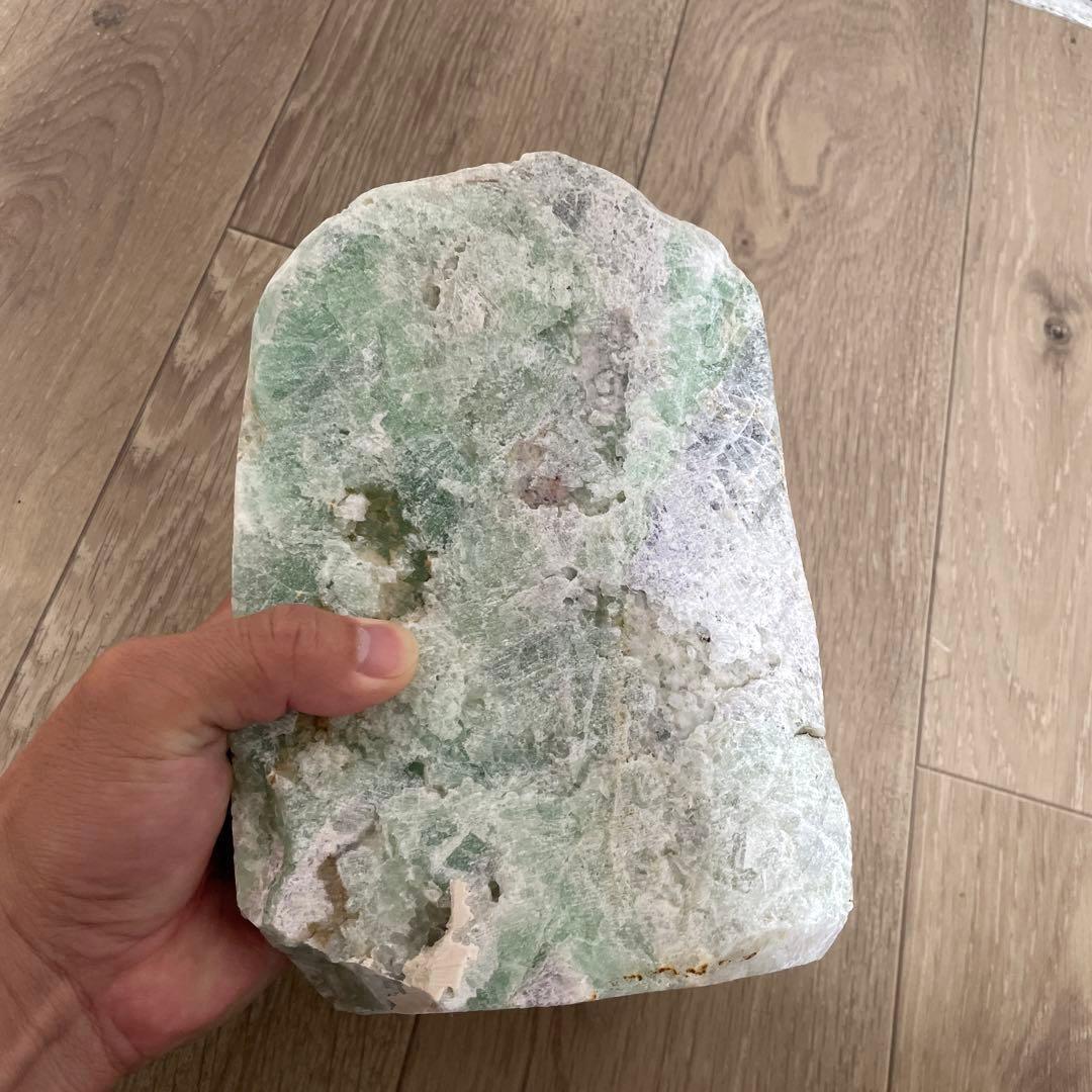 高級翡翠　インテリアや装飾品加工にどうぞ！