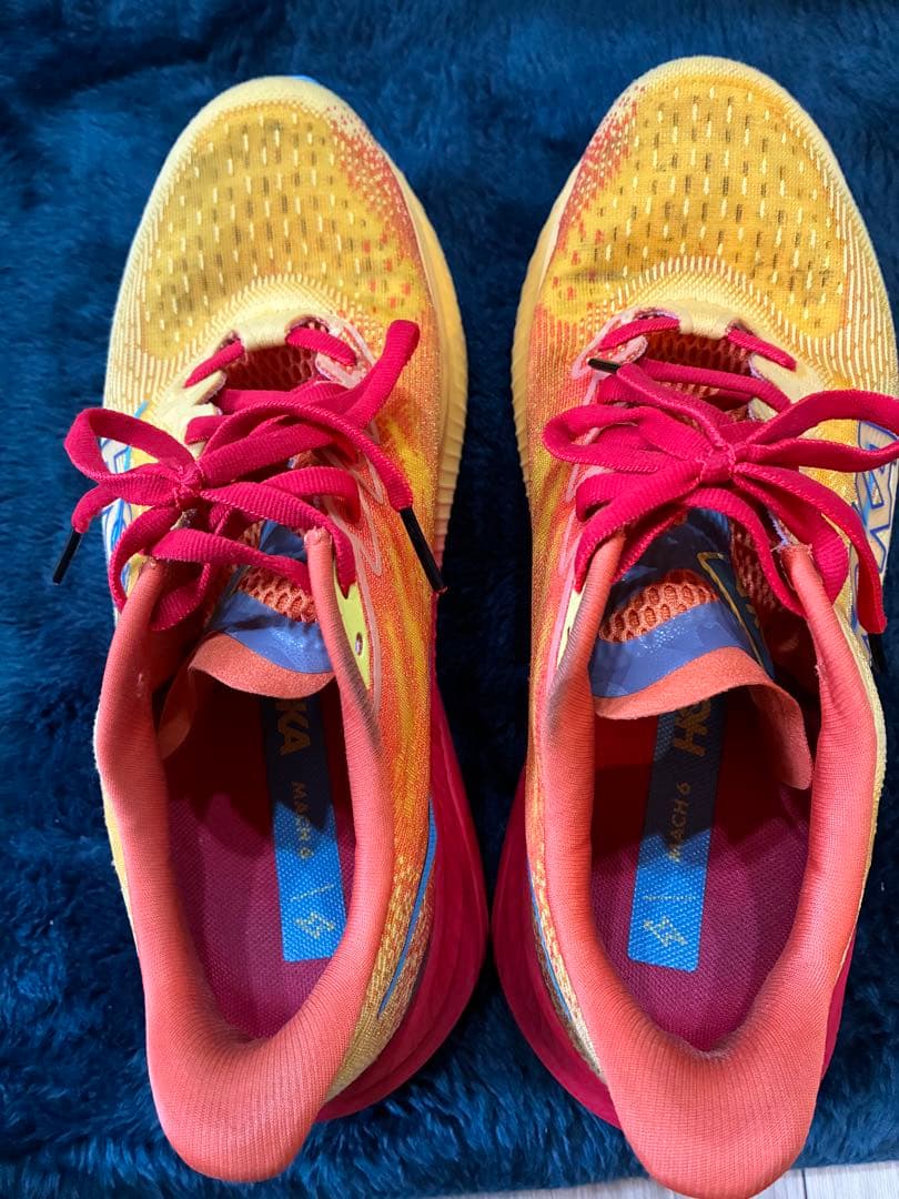 ホカオネオネ　マッハ6 HOKAONE ONE MACH6 サイズ26センチ