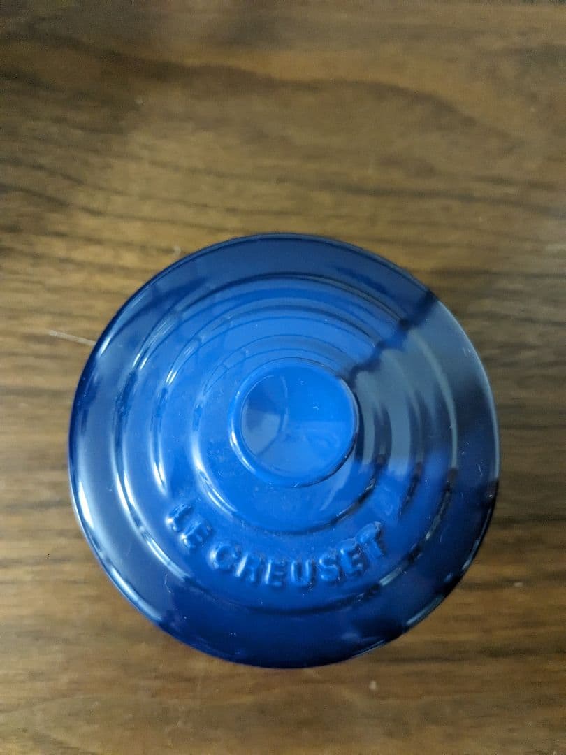 LE CREUSET 鍋（両手鍋22cm）とココットのセット