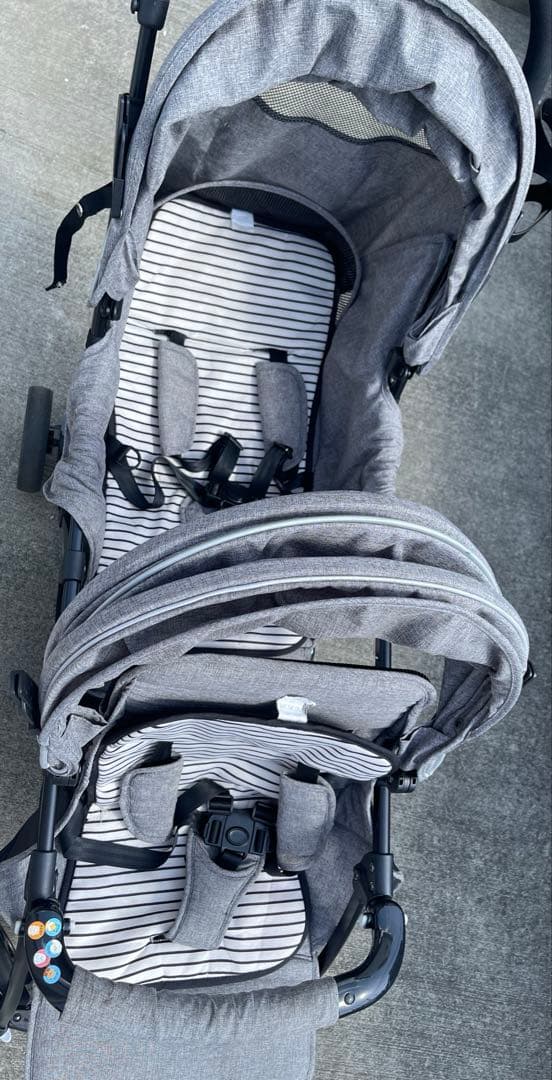 2人乗りベビーカー カトージKATOJI 双子 兄弟　ダンデムストローダー