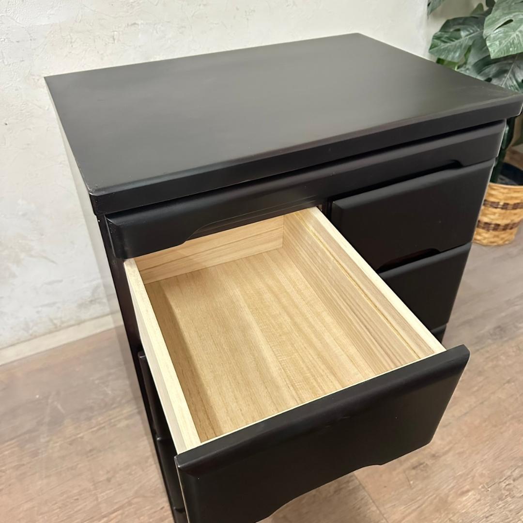 【新品・未使用】 仏壇チェスト　　箪笥　３段4杯　最上部　お供え置きレール