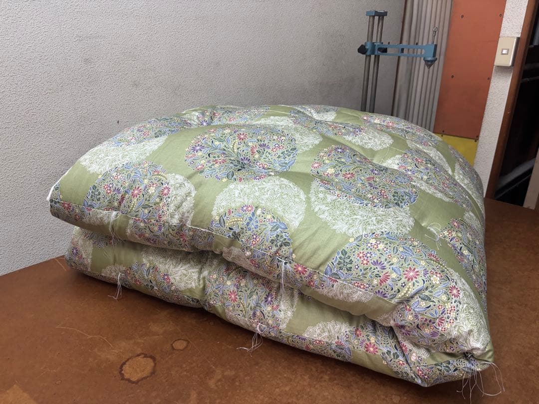 ダブル掛け布団敷布団セット　和布団　洋式仕立て