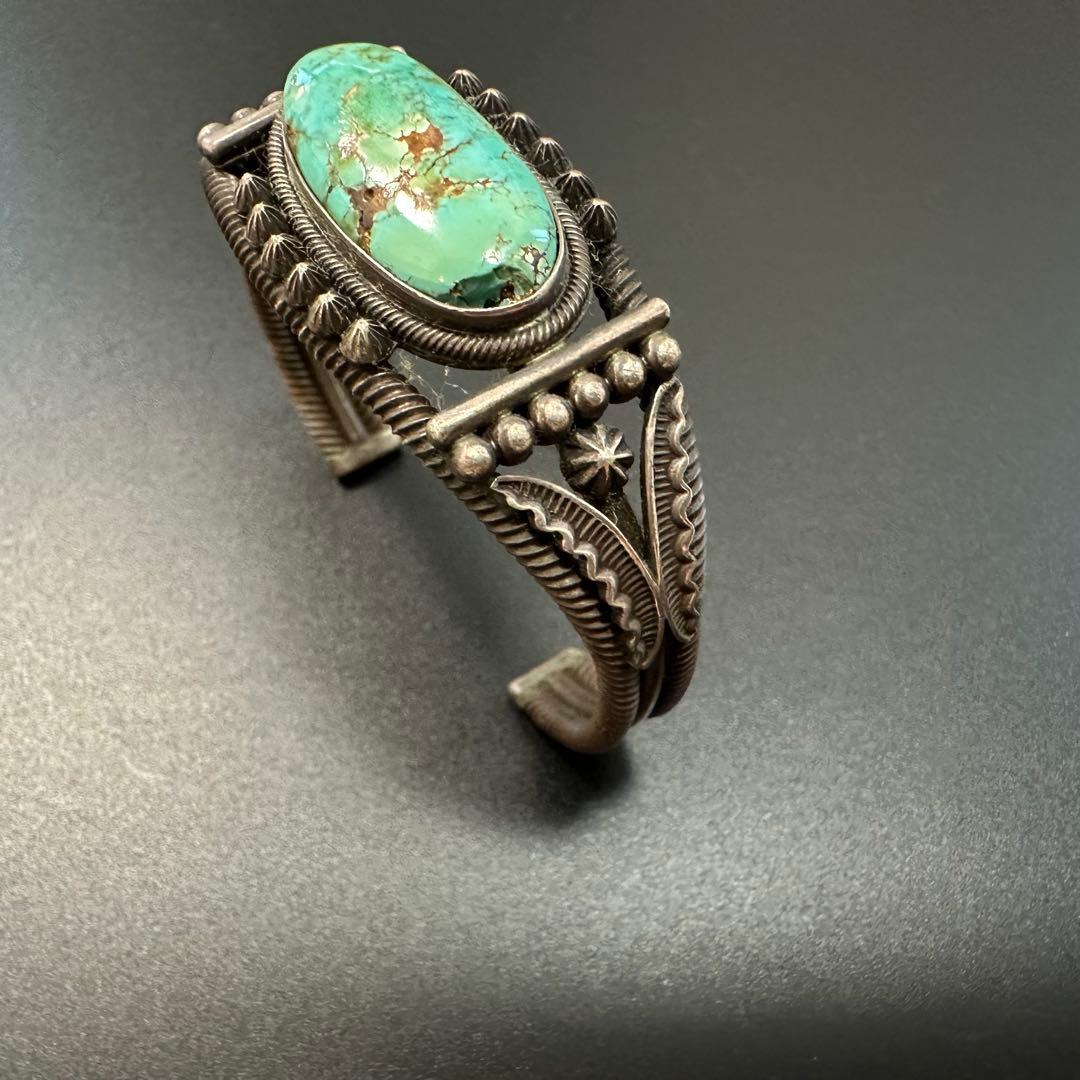 Navajo Howard Nelson ターコイズ ワイヤー バングル