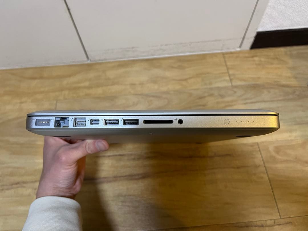 MacBook本体 Apple MacBook Pro (13-inch, Mid 2012)