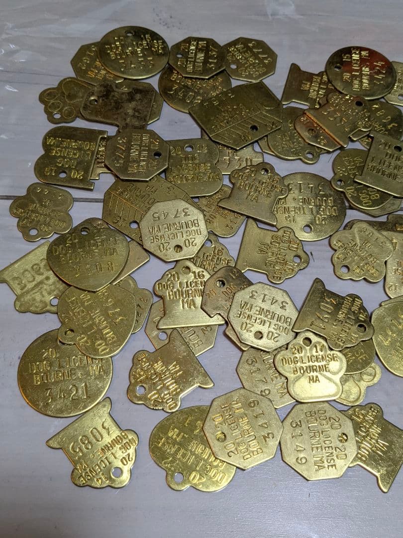 109個 ドッグタグ 真鍮 USA アメリカ雑貨 金色 大量 まとめ売り 当時物