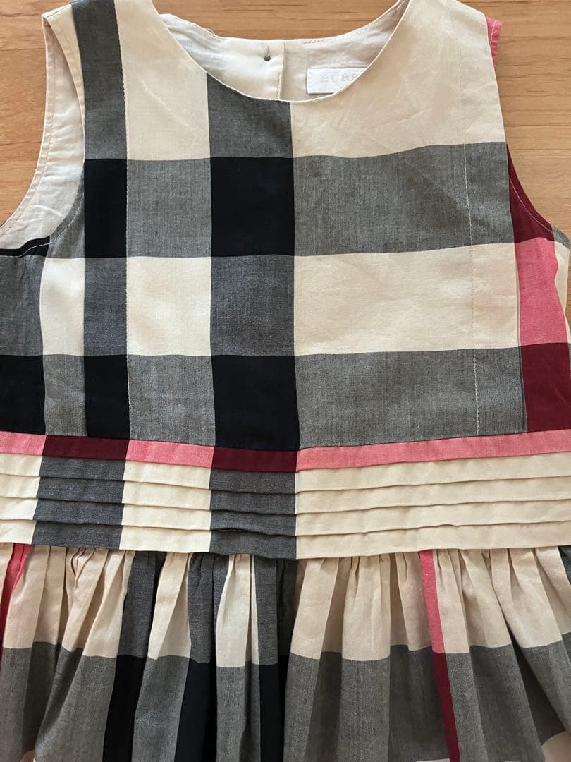 Burberry ワンピース 4Y 104cm