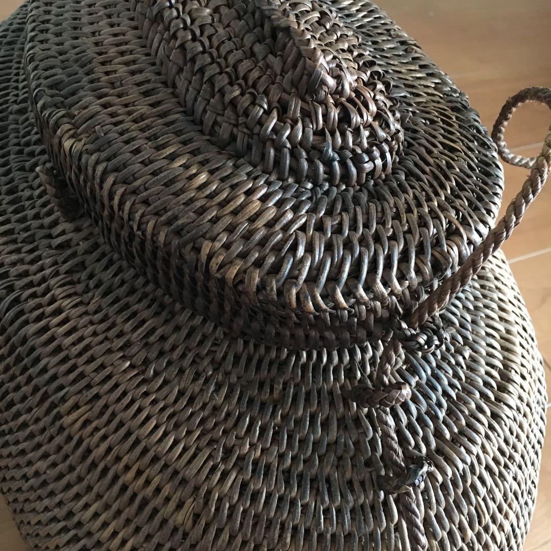 古民具 ロンボク島の古い大型アタ製魚籠