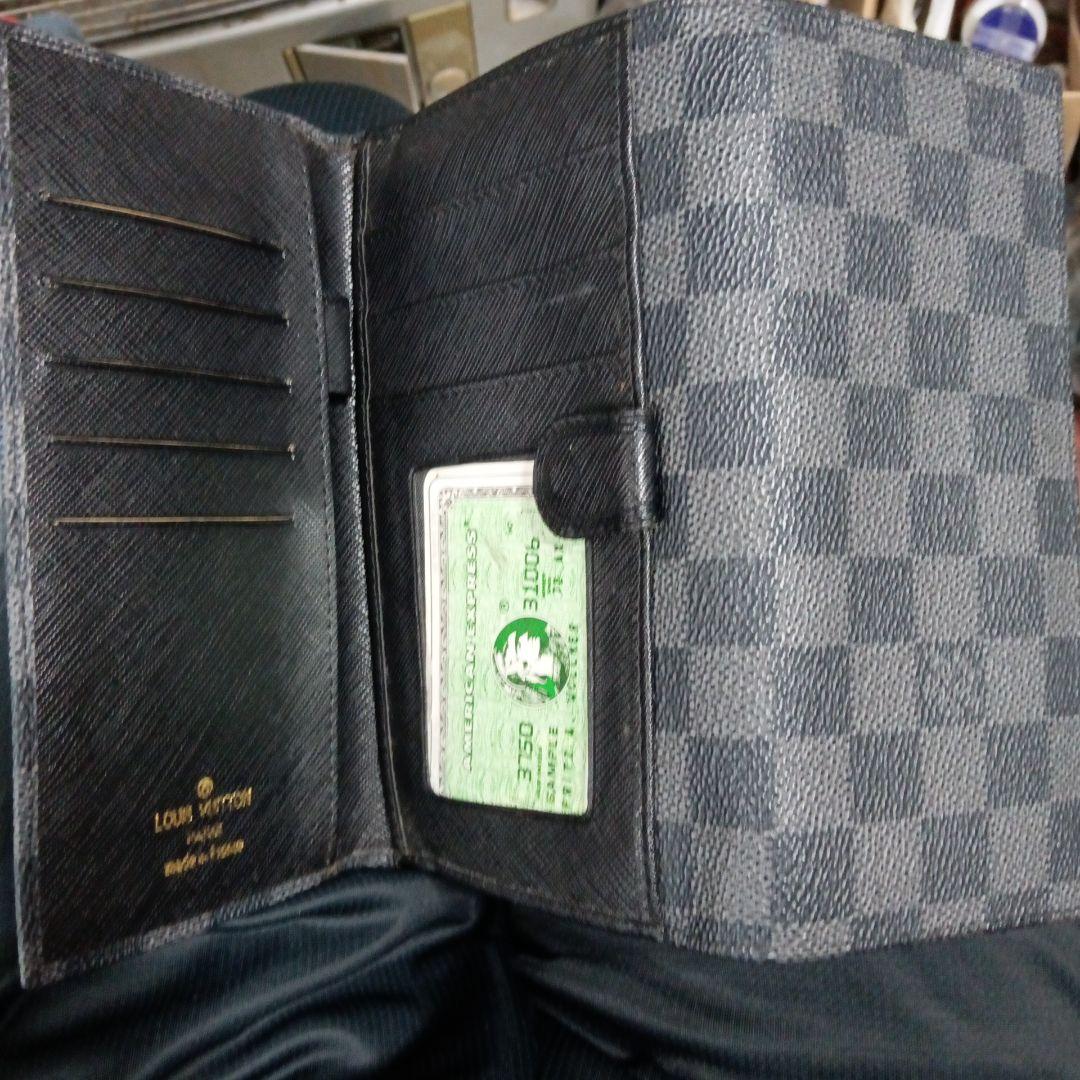 LOUIS VUITTON ダミエパターン 長財布