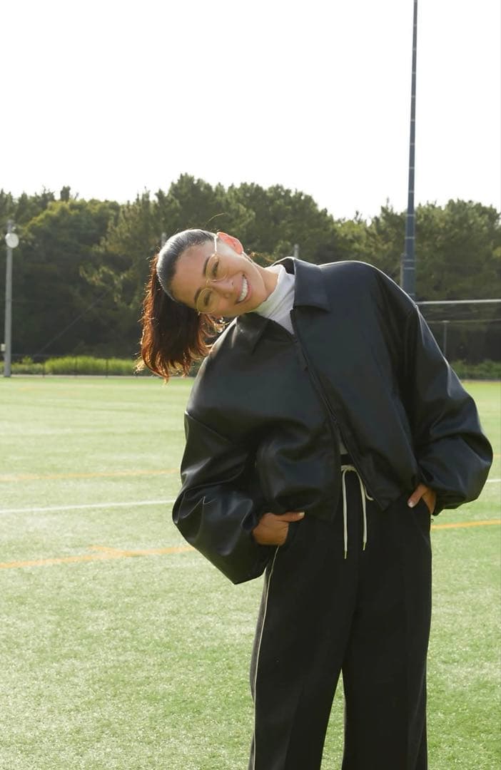 WERTHY ブラック クロップドジャケット