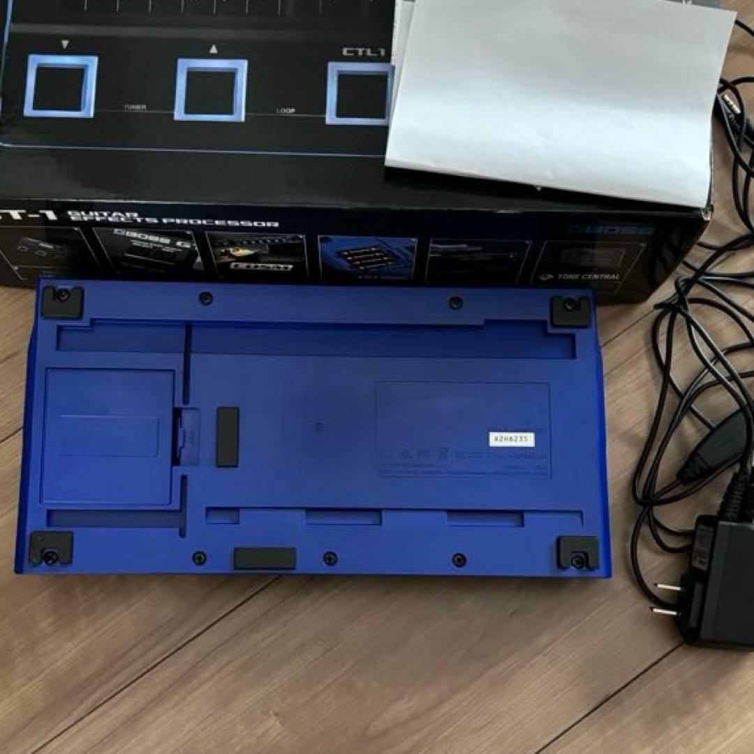 BOSS GT-1 マルチエフェクター☆LEKATO ミニギターアンプなど☆