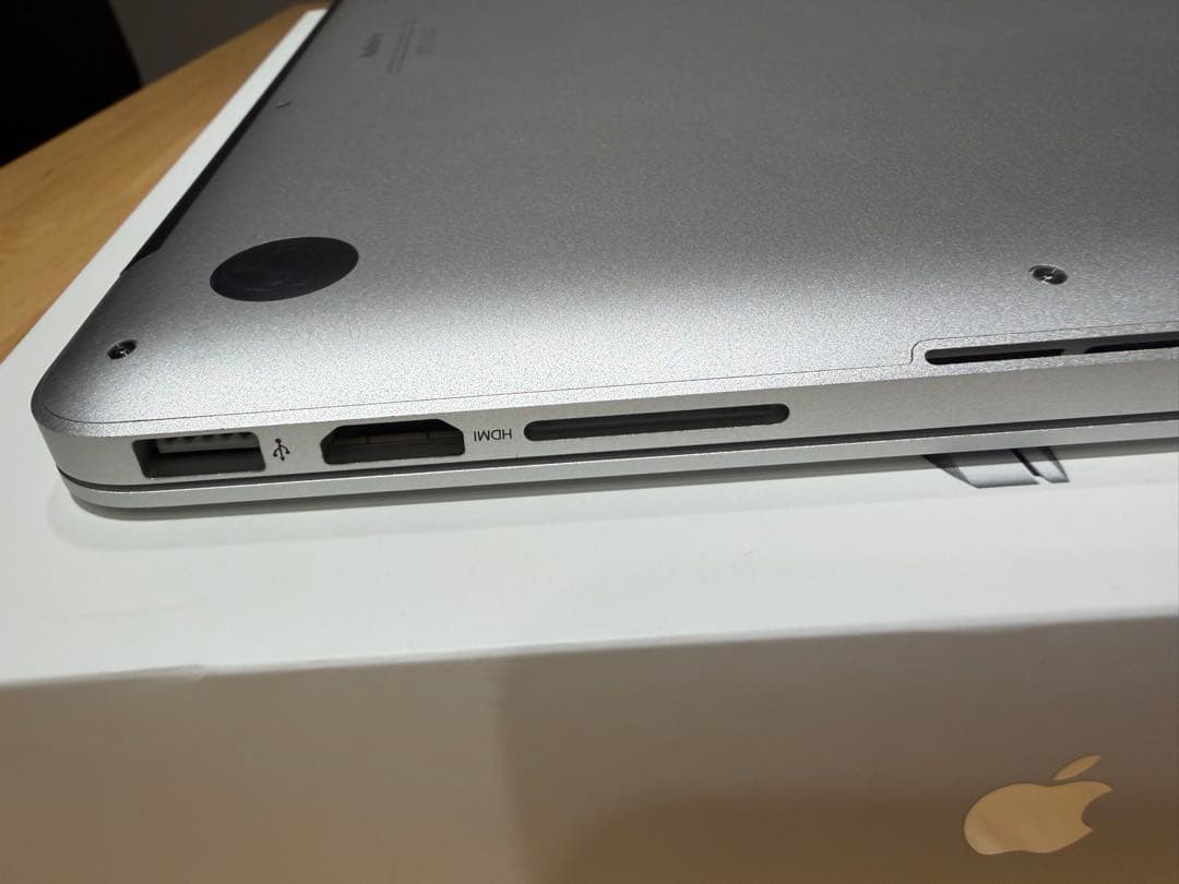 MacBook Pro Retina 2014 256G 8GBメモリ