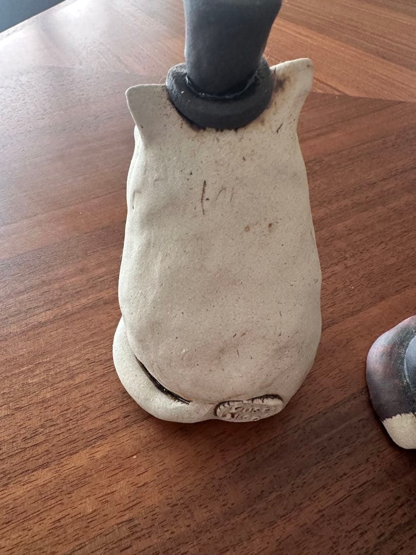 布施猫笑店　猫の陶器置物 2匹セット