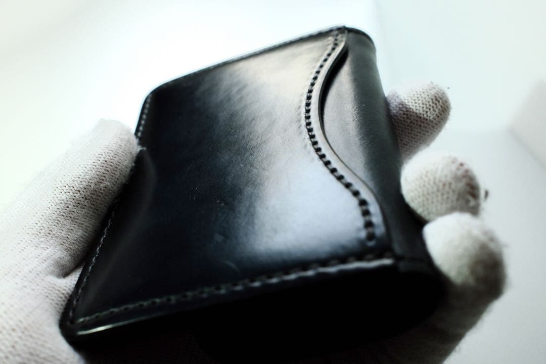 【さち】WILD SWANS タング シェルコードバン 黒