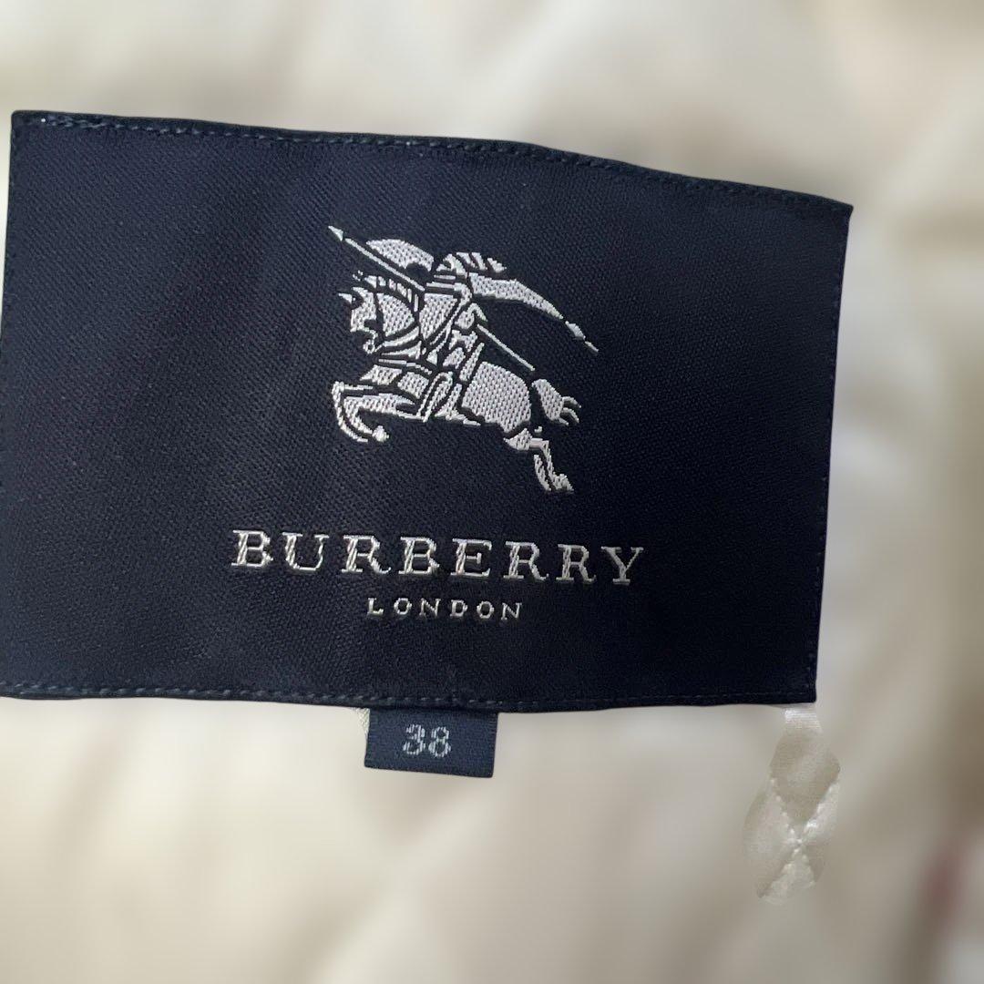 Burberryライナー付きコート 白　未着用