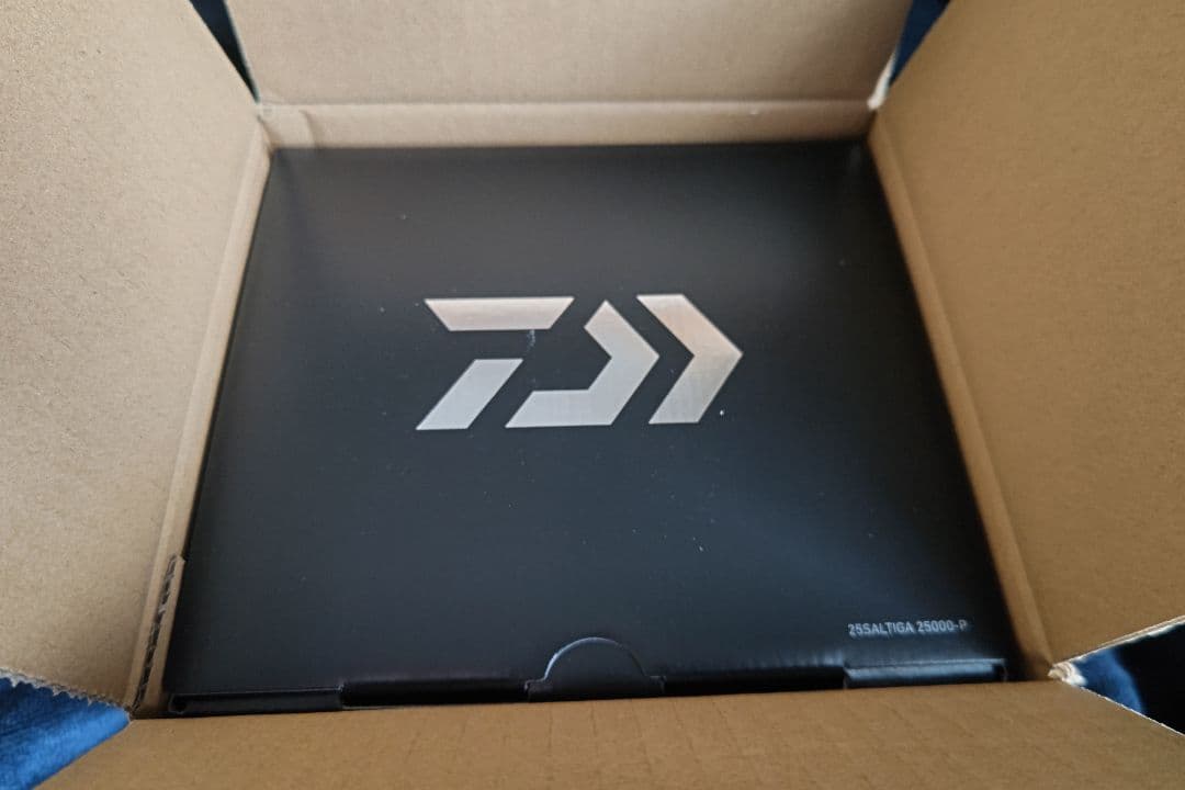 DAIWA 25 ソルティガ 25000-P スピニングリール