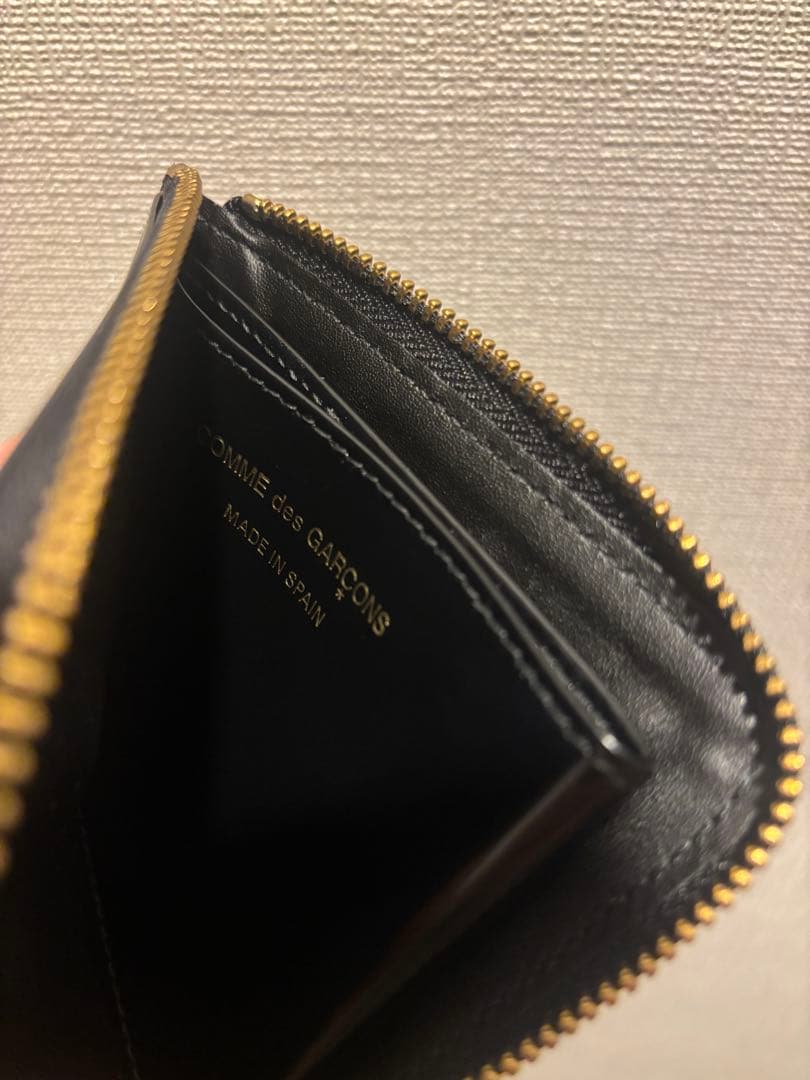 Wallet COMME des GARCONS ポルカドットエンボス 財布