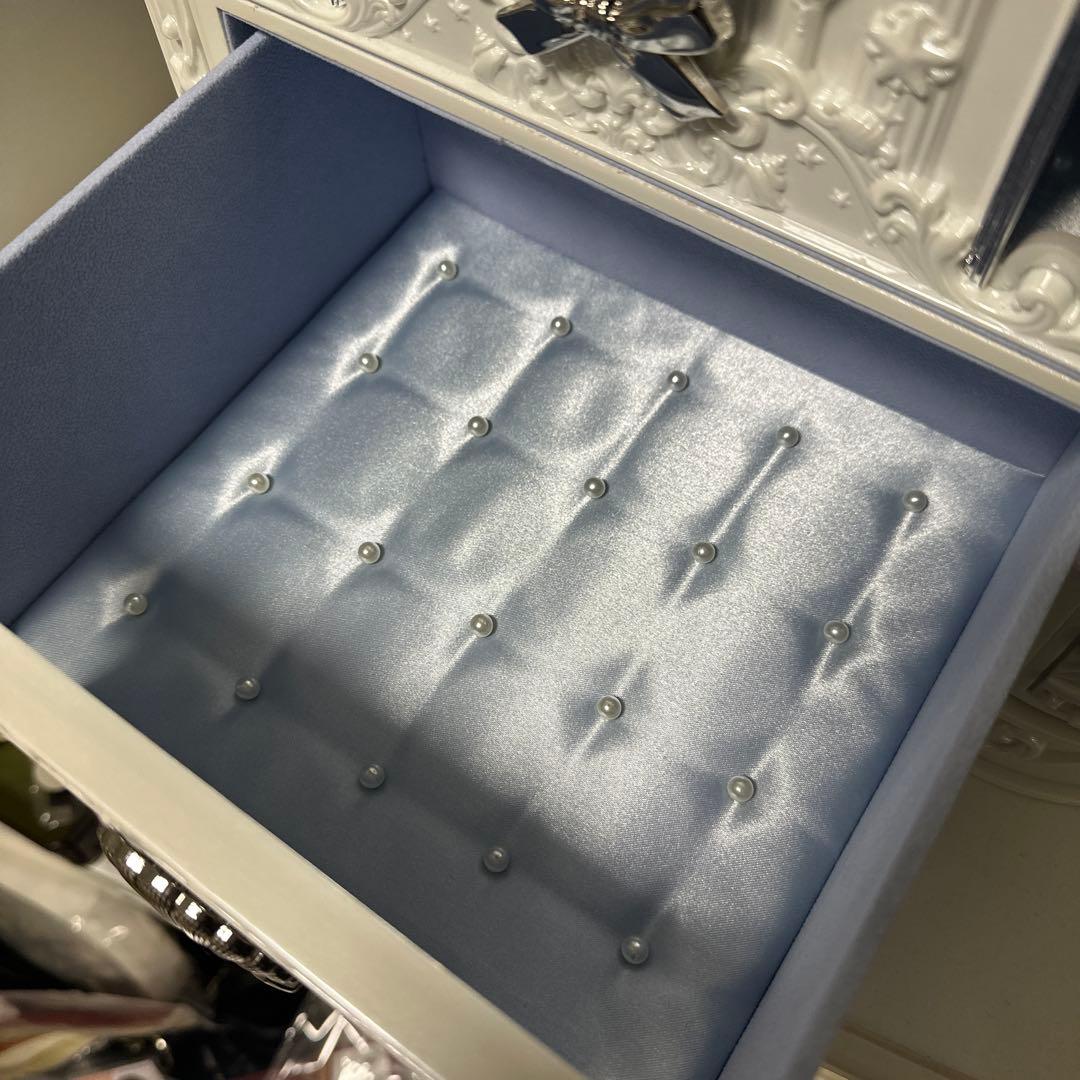 フラワーノーズ　シェルズジュエル　メイクボックス　コレクション