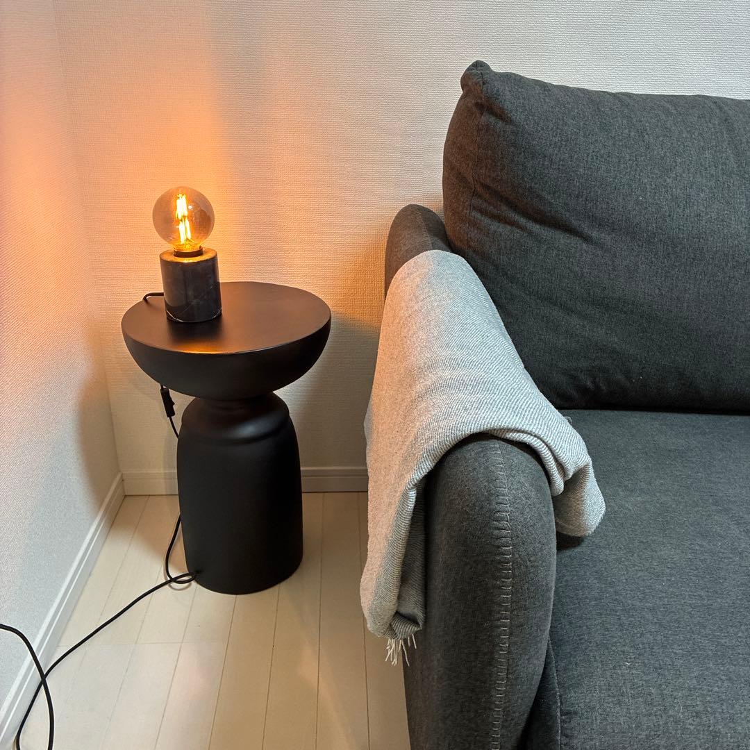 サイドテーブル・ナイトテーブル・ローテーブル TOTEM TABLE / moda en casa