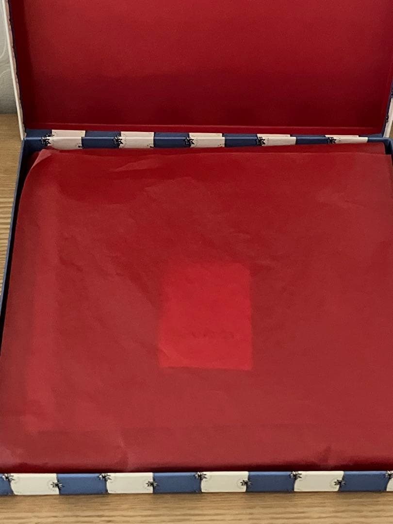 GUCCI ヒグチユウコ　ニャンコ　スカーフ