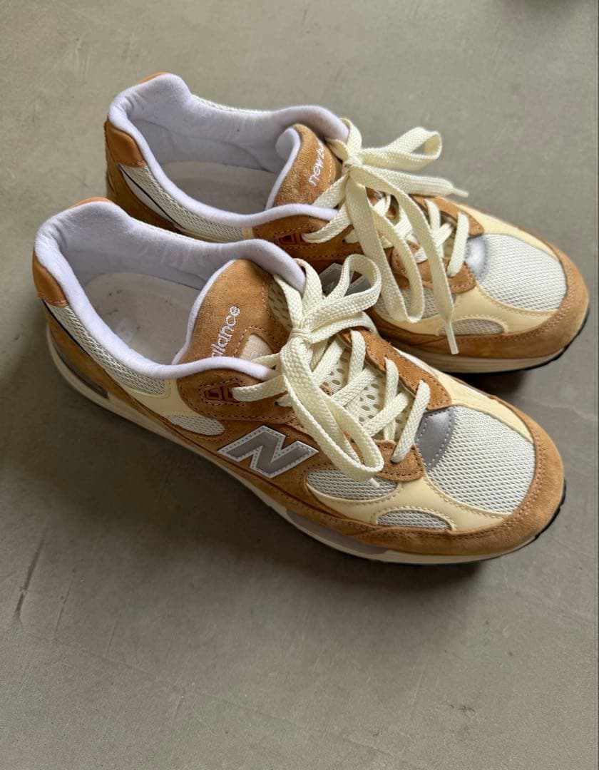 靴 New Balance 992 \"Sweet Caramel/Calcium\"
