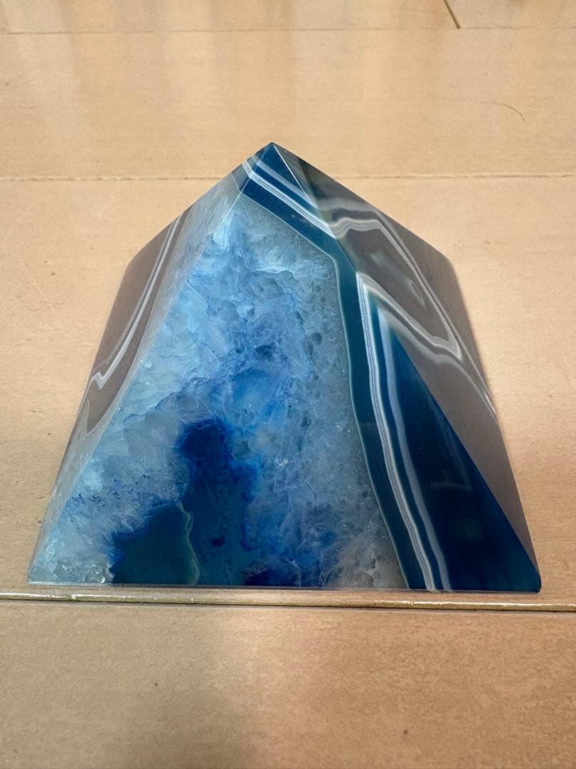 アゲート ピラミッド　ブルーアゲート　青瑪瑙　開運　厄除け