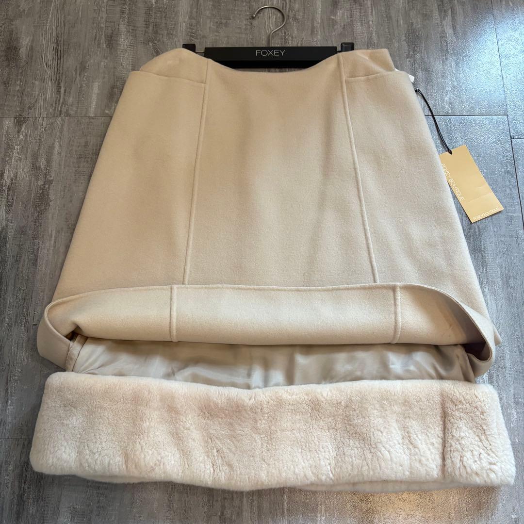 FOXEY フォクシーブティック カシミヤ100 スカート 40 ベージュ