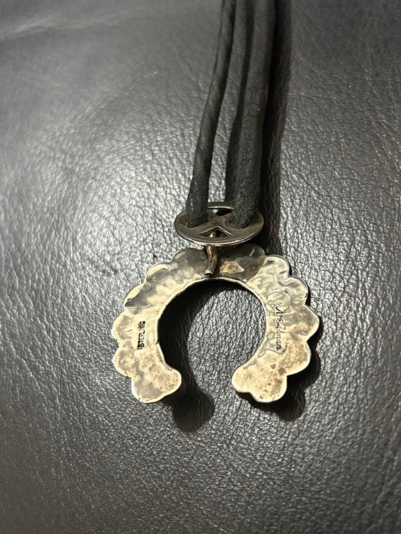 ♦︎最終価格♦︎ナバホ　ナジャ　ターコイズ×スタンプワークsilverネックレス