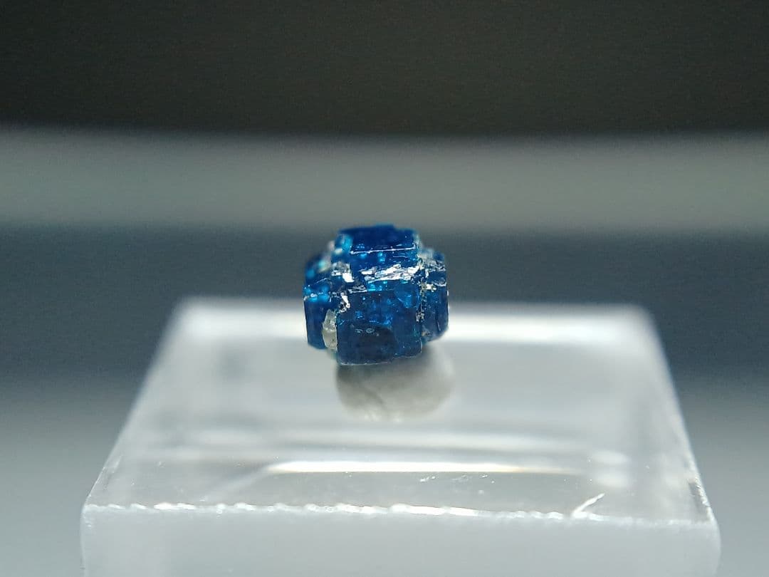 希産鉱物　擬ボレオ石　原石　擬ボレアイト　Pseudoboleite　鉱物標本