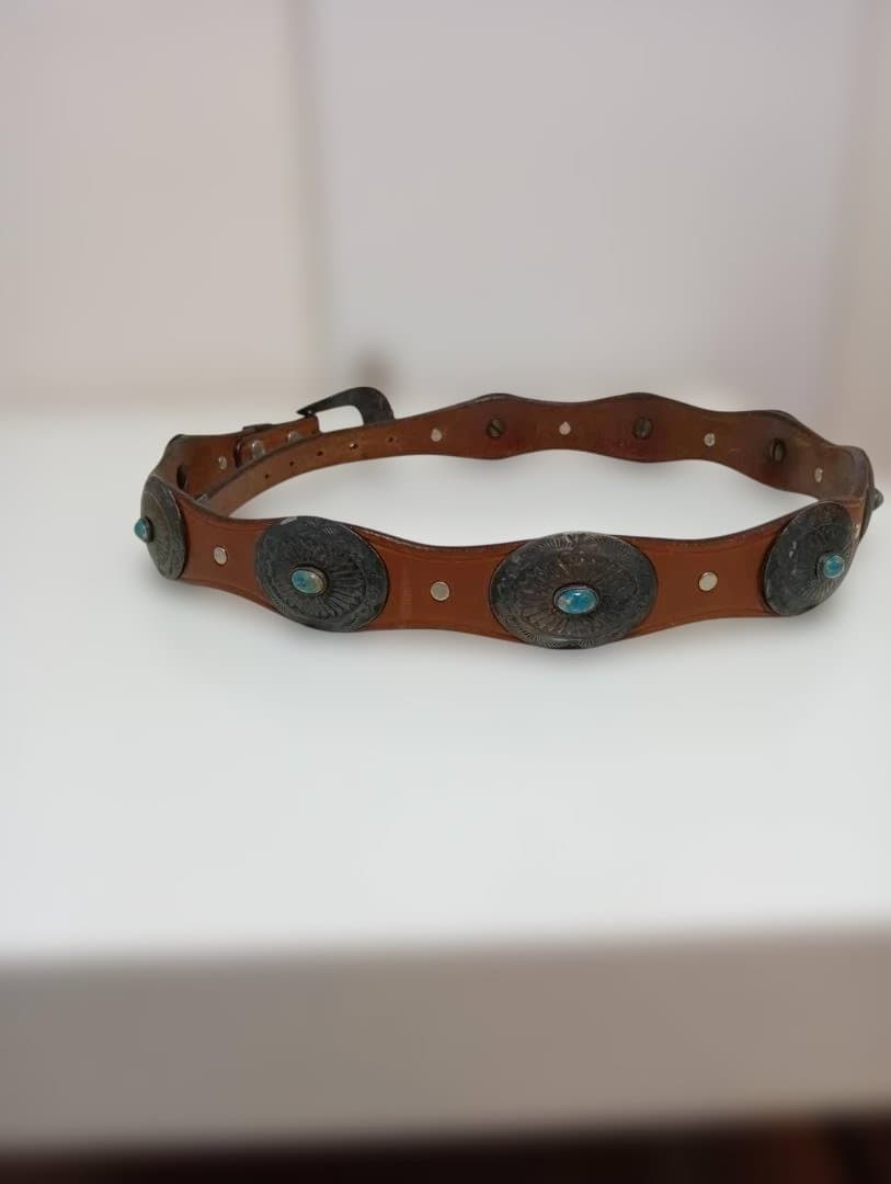 FUNNY　ラウンドナバホコンチョ　ベルト