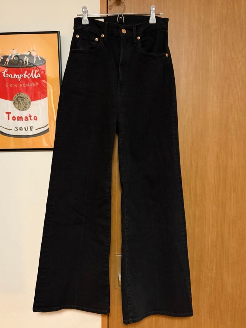 BARNYARDSTORM / SURTバギーデニム