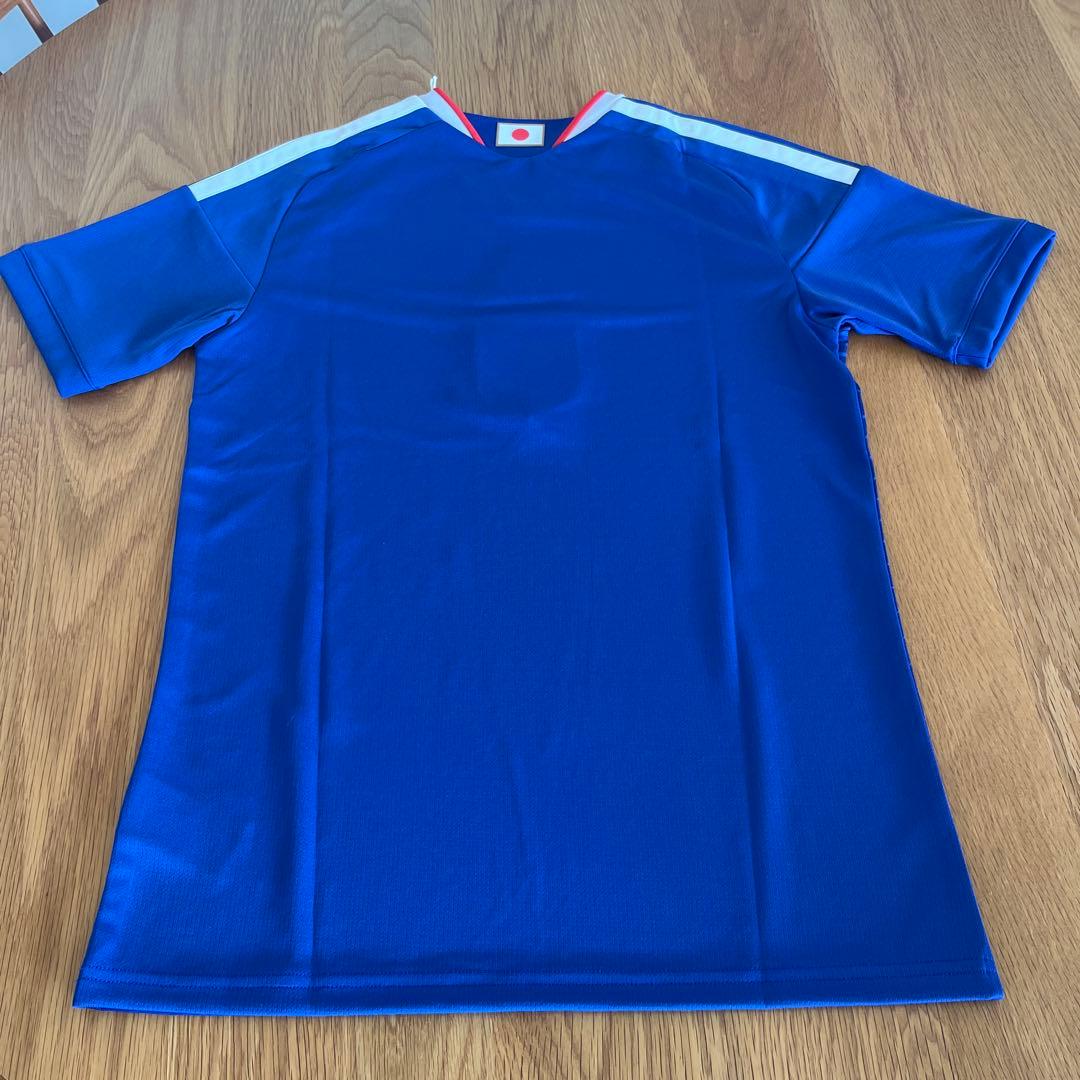 【新品タグ付】サッカー 日本代表 2026 レプリカユニフォーム 日本Mサイズ