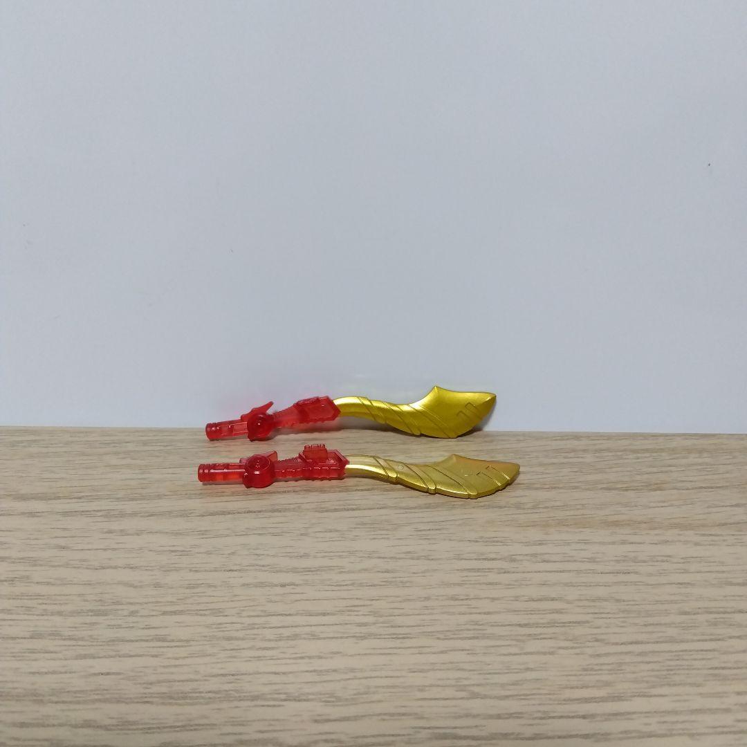 ピ*ン様 トランスフォーマー キングダム KD-EX バーニングオプティマスプラ