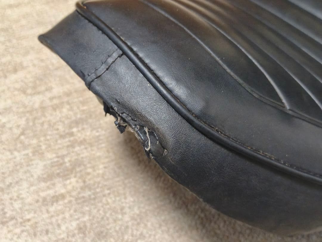 ハーレーダビッドソン　ショベル　シート　ヴィンテージ　FXE FXS