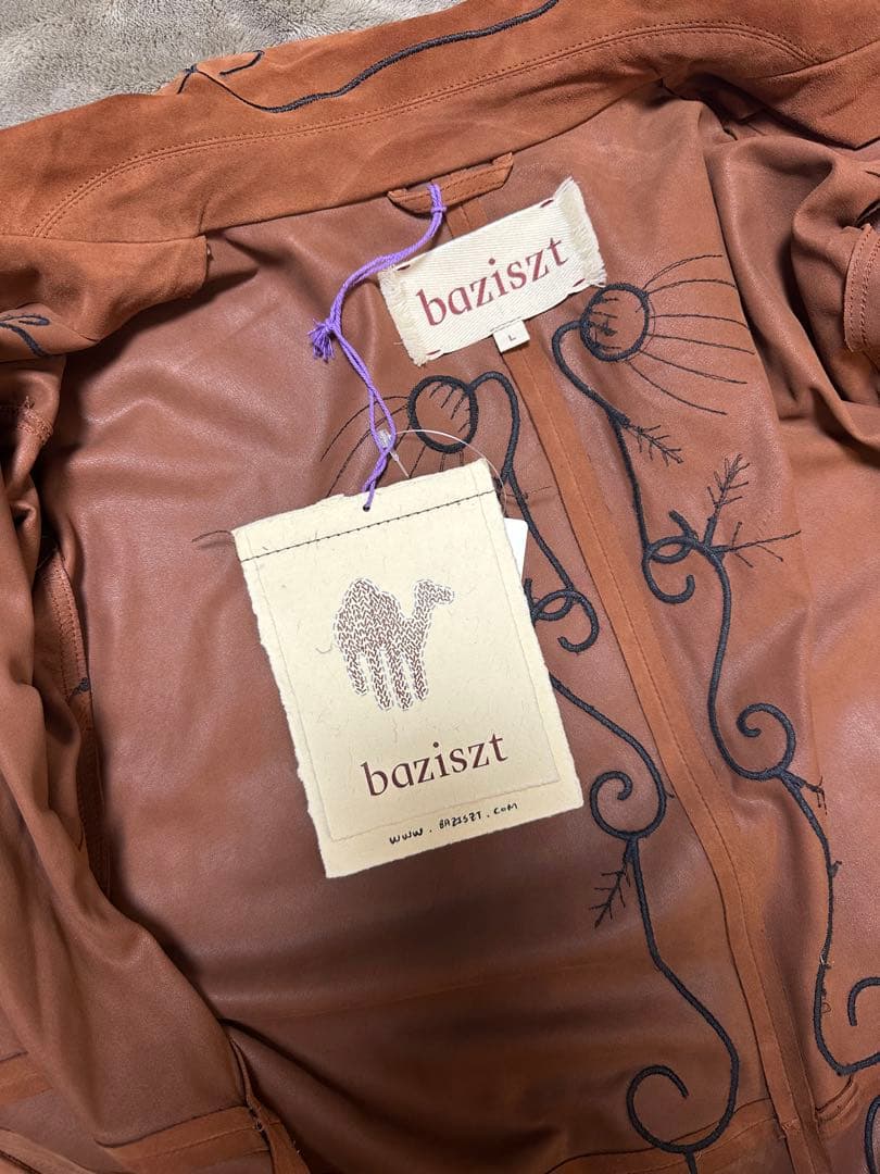 baziszt レザー　刺繍　ジャケット